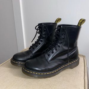 Doc Martens 1460 Smooth Boots